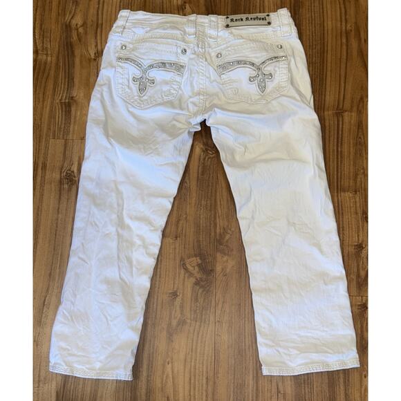Rock Revival Women’s Katie Rhinestone White Size 29 Stretch Capri Jeans -FLAW- - Picture 2 of 9